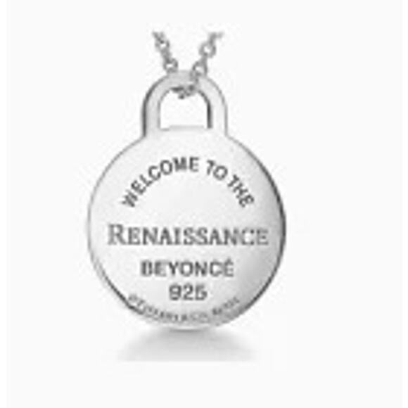 Tiffany x Beyoncé Return to Tiffany Medium Necklace Sterling Silver - Picture 2 of 7